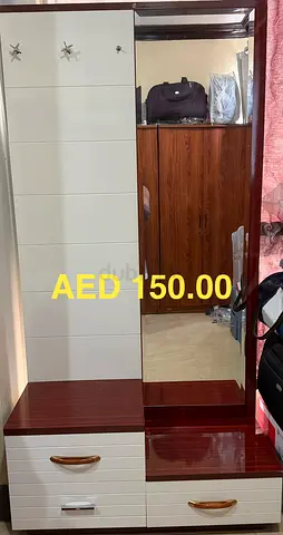 Dressing table with Mirror and Hooks - Good Condition