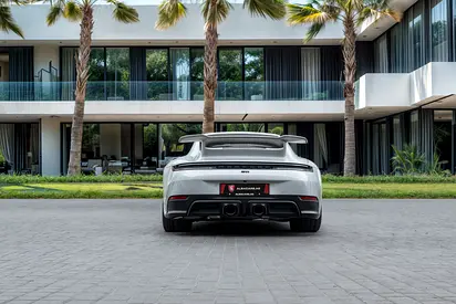 2025 Porsche 911 缩略图 5