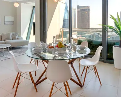 Gorgeous Glass Top Dining Table with 6 Mid-Century Modern Chairs