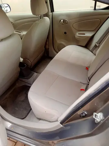 2014 Nissan SUNNY — миниатюра 2