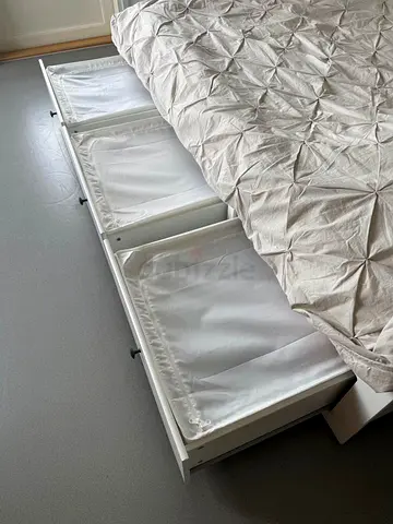 Ikea Hemnes Daybed with 2 Matresses In Perfect condition