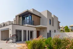 CORNER UNIT l HUGE PLOT l TYPE A1