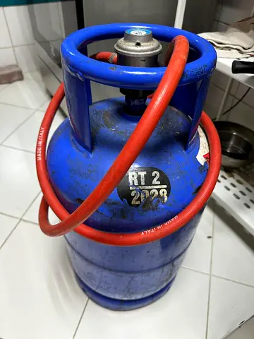 Two Gas cylinders and gas regulator
