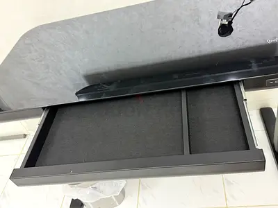 Smart desk