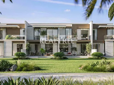 Rare Resale | 4BR Beachfront Living | Community Expert