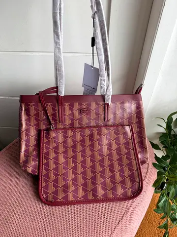 Lavender patterned tote bag with matching pouch - like new