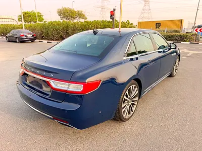 صورة 7 لـ 2018 Lincoln CONTINENTAL