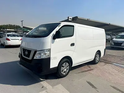 2022 Nissan URVAN — миниатюра 3
