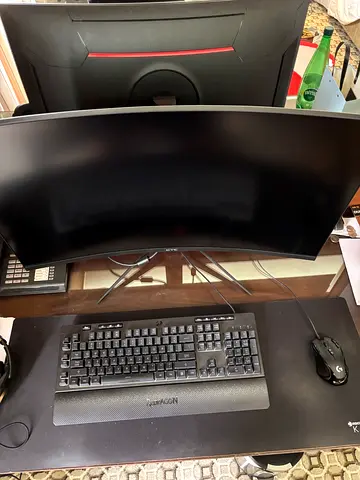 Full gaming setup