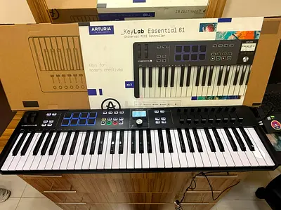 Arturia KeyLab Essential 61 mk3 MIDI Controller