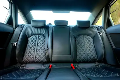 2016 AUDI S6 缩略图 12