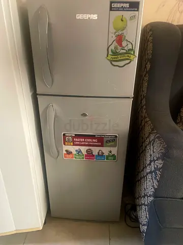 Geepas Double Door Refrigerator Silver