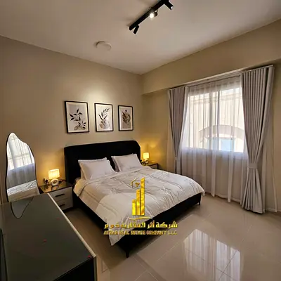 شقة فاخره غرفة وصالة وبلكونه اطلاله مفتوحه, مفروشة بالكامل بأثاث جديد، مجهّزة بالكامل بأحدث الاجهزه، شامله جميع الفواتير, الانترنت, جاهزة للسكن فورًا