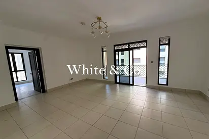 Unfurnished | Vacant Sep | Community View