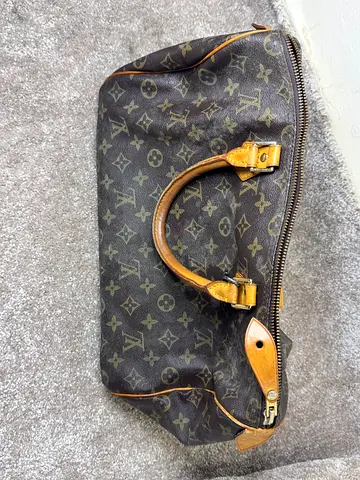 Used Louis Vuitton Monogram Speedy 30 Handbag - Vintage Patina