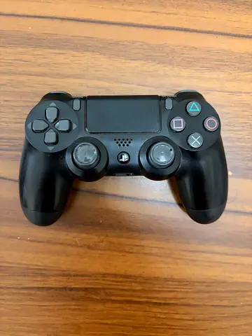 Used Sony DualShock 4 Wireless Controller - Black