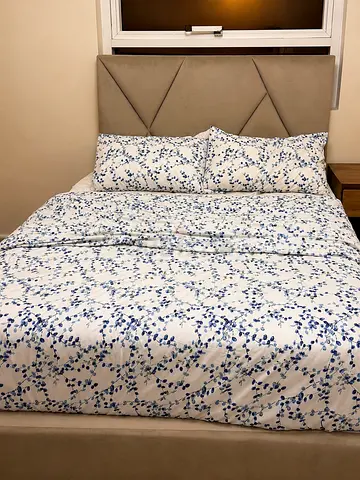 Bed and wardrobe for sale