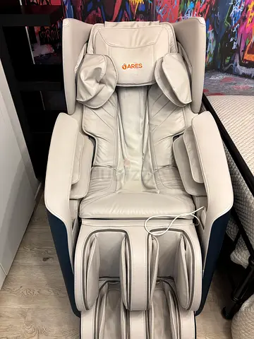 Ares Message Chair with USB port and Remote