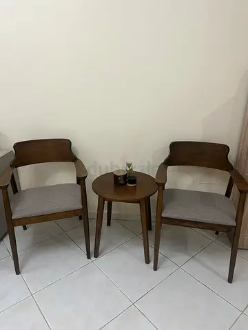 Table and chair set