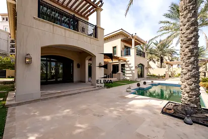 Luxurious Living | Single Row | Private Pool