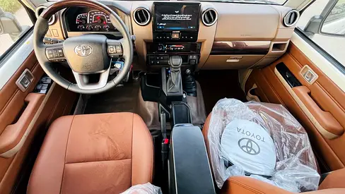 2026 Toyota LAND CRUISER 70 SERIES — фото 12
