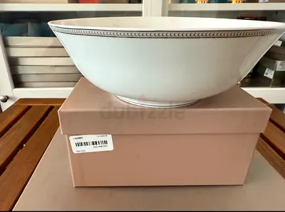 Cristofle, Large decorative ceramic serving bowl