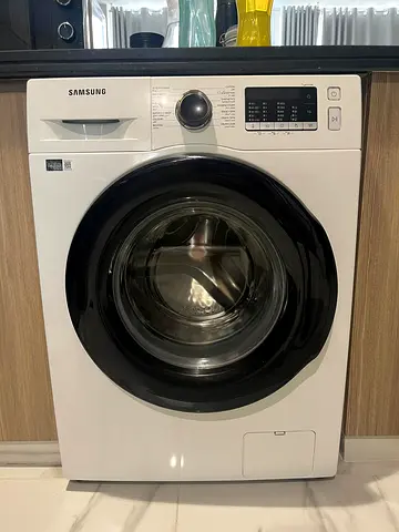 Samsung Front Load Washing Machine - 8kg, Good Condition