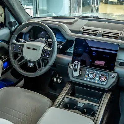 2026 LAND Rover DEFENDER — фото 9
