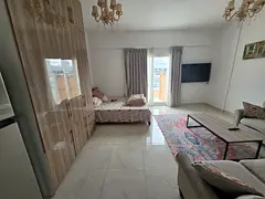 No commissio- Fully furnished- Monthly basis- Ready to move .