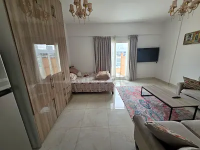 No commissio- Fully furnished- Monthly basis- Ready to move .