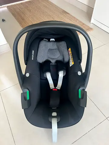 Maxi Cosi Pebble 360 Car Seat
