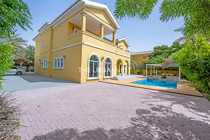 Andalusia Perla | 5BHK with Study | Prime Location