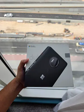 Exclusive Windows Phone Microsoft Lumia 950 XL Factory Sealed for Collectors