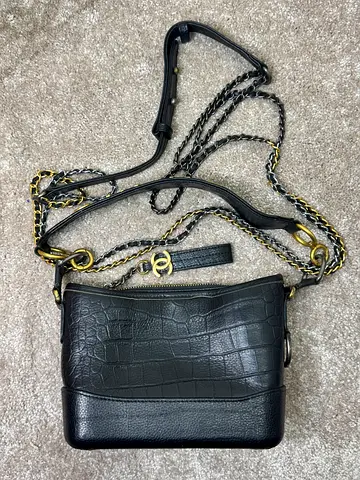 Chanel Gabrielle Black croc-effect leather crossbody bag with chain strap - good condition
