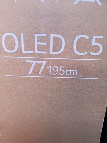 LG OLED eveo C5 77inch