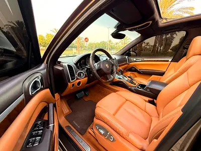 2014 Porsche CAYENNE photo 10