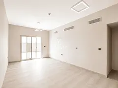 READY TO MOVE | MODERN+MAID'S | PRIME LOCATION
