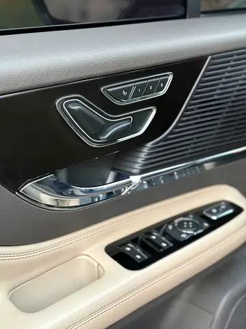 صورة 15 لـ 2022 Lincoln CORSAIR