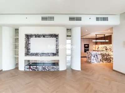 Upgraded Unit | High floor | Sea View