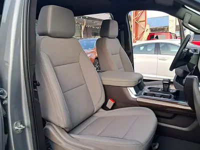 2025 GMC SIERRA 缩略图 13