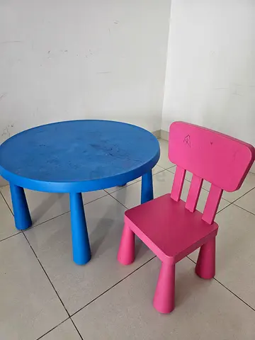Ikea Kids Plastic Table and Chair Set - Blue Round Table with Pink Chair