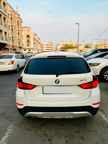 2015 BMW X1 — миниатюра 4
