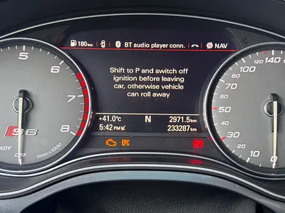 2016 AUDI S6 照片 12