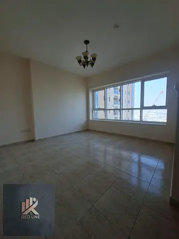🏡 شقة للإيجار في منطقة التعاون – موقع مميز وإطلالات مفتوحة على شارع رئيسي