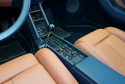 1987 Ferrari TESTAROSSA thumbnail 9