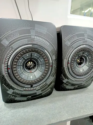 KEF LS50 Noctural Edition