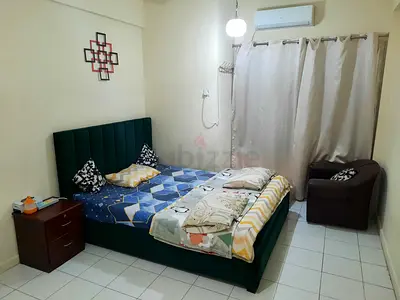 Private Couple Room Available- Karama
