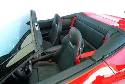 2023 Ferrari PORTOFINO — миниатюра 15