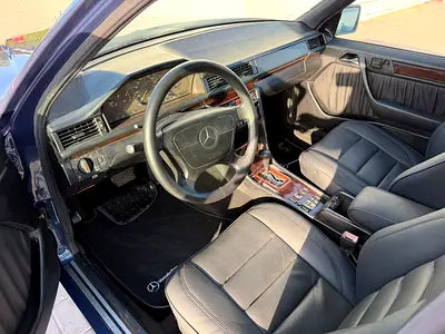 صورة 6 لـ 1993 Mercedes-BENZ E-CLASS