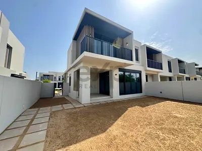 Single Row I Corner I Vastu I Near Swimming Pool